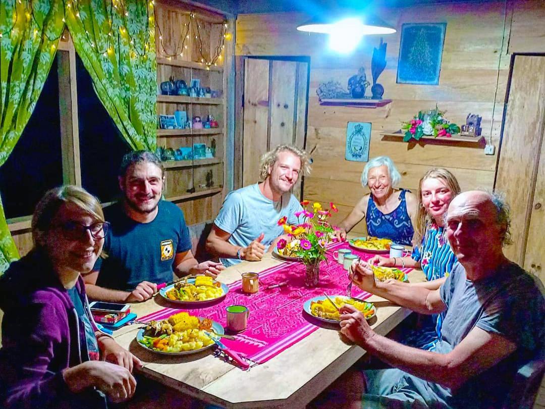 Ne Pakku Manja Family Home Rantepao Eksteriør bilde